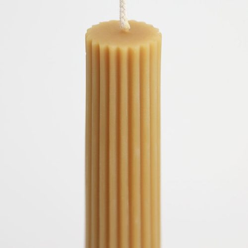 BeeswaxCandleinNaturalYellow