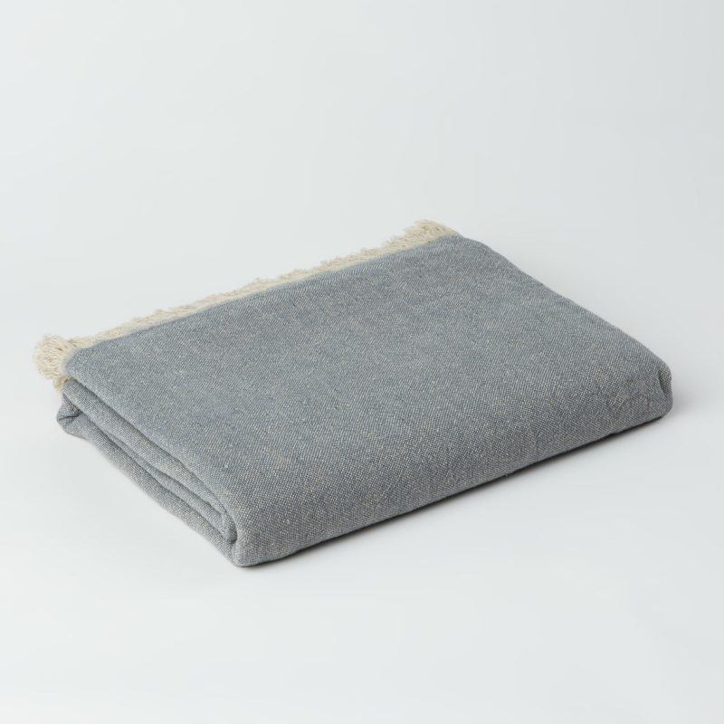 Ekani Throw Blanket silver