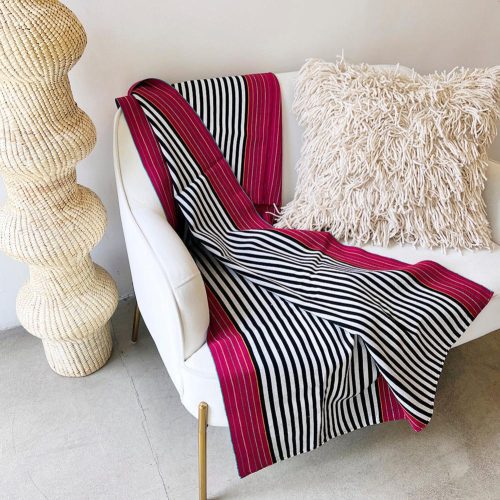 SanCri Magenta stripe throw 001