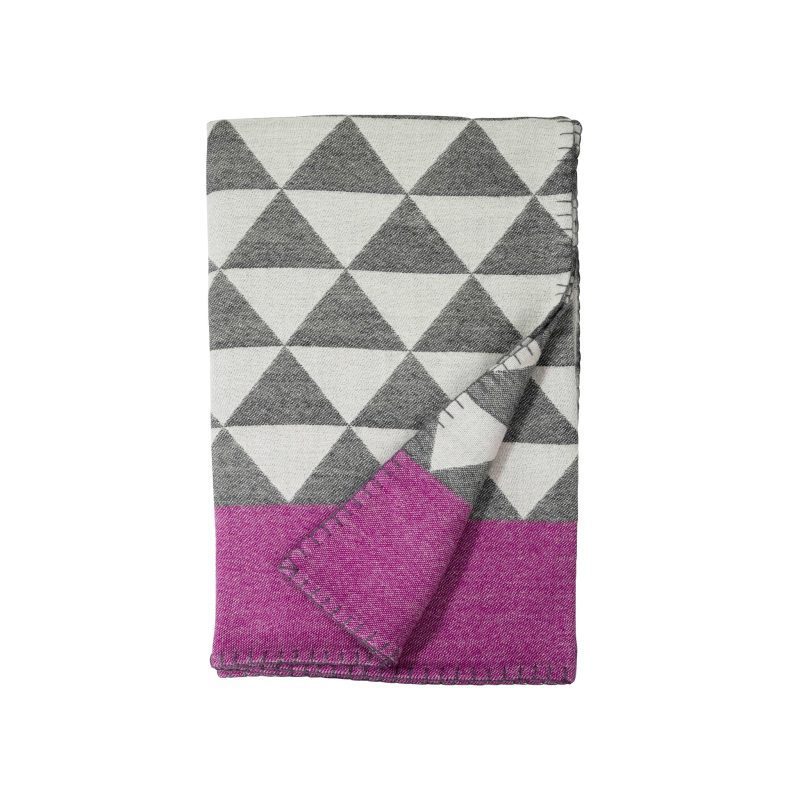 X Stockholm Alpaca Throw Charcoal Peony 20482048