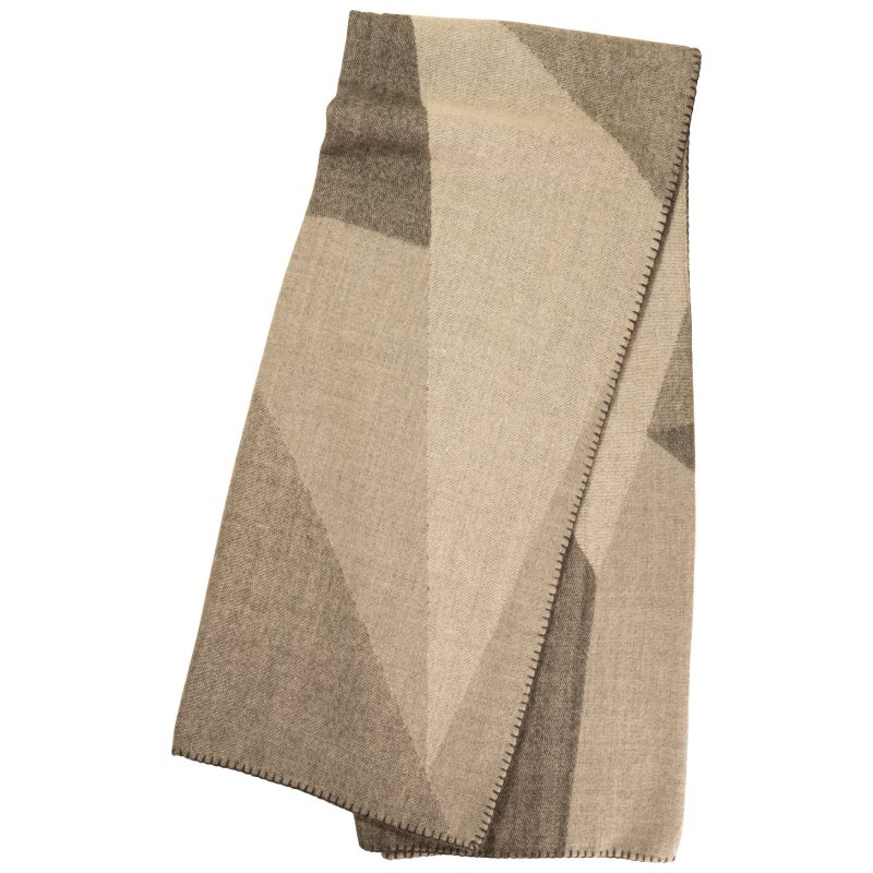 X Vika Alpaca Throw Black Camel 20482048